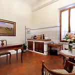 Nocleg ze śniadaniem Dimora Bandinelli 4*