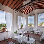 Dimora Bandinelli Bed & Breakfast 4*