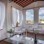 Alojamento de Acomodação e Pequeno-almoço Dimora Bandinelli 4*